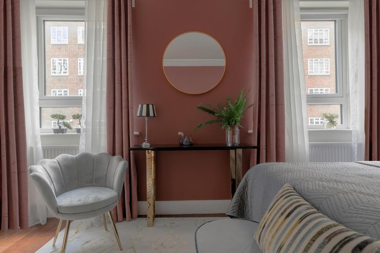 Notting Hill & Hyde Park Exclusive West-End Serene Designer Family Home 5Bed4Bath Londra Dış mekan fotoğraf